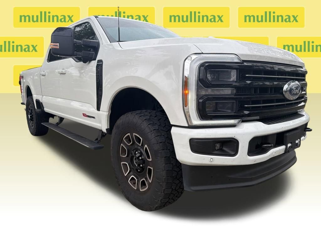 Certified 2025 Ford F250 Platinum AWD/4WD image 34