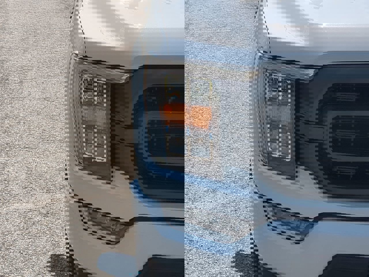 Certified 2022 Ford F150 XLT w/ Equipment Group 302A High image 8