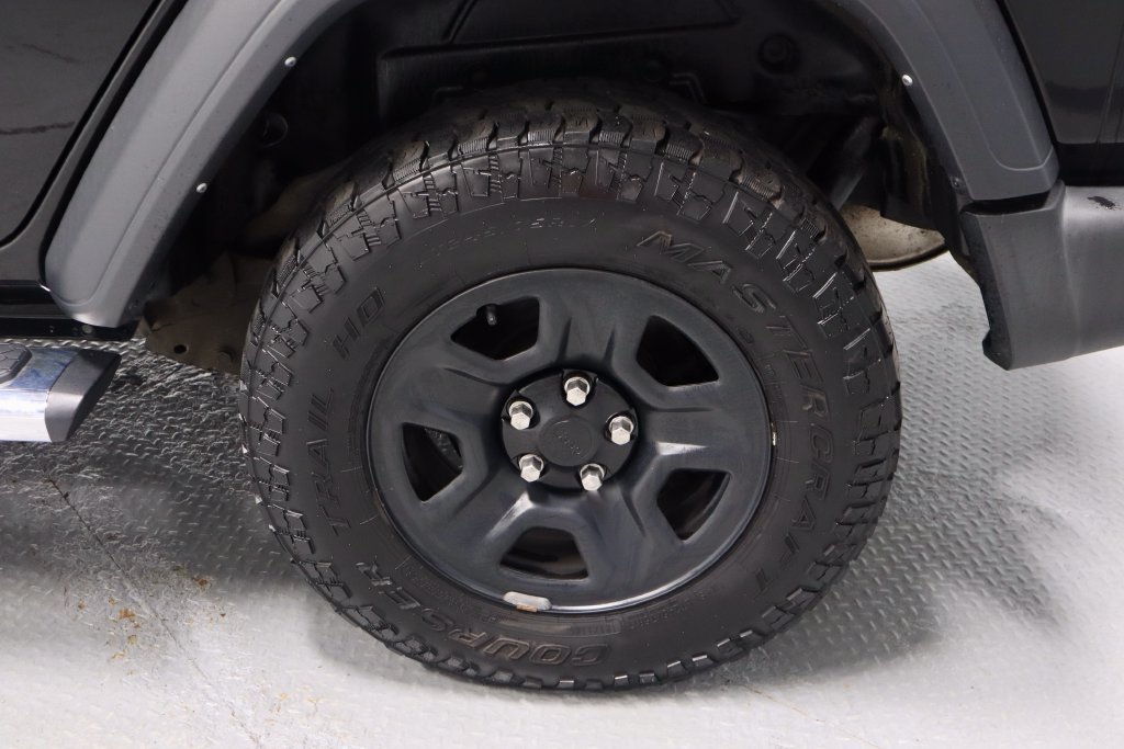Used 2023 Jeep Wrangler Unlimited Sport AWD/4WD image 17