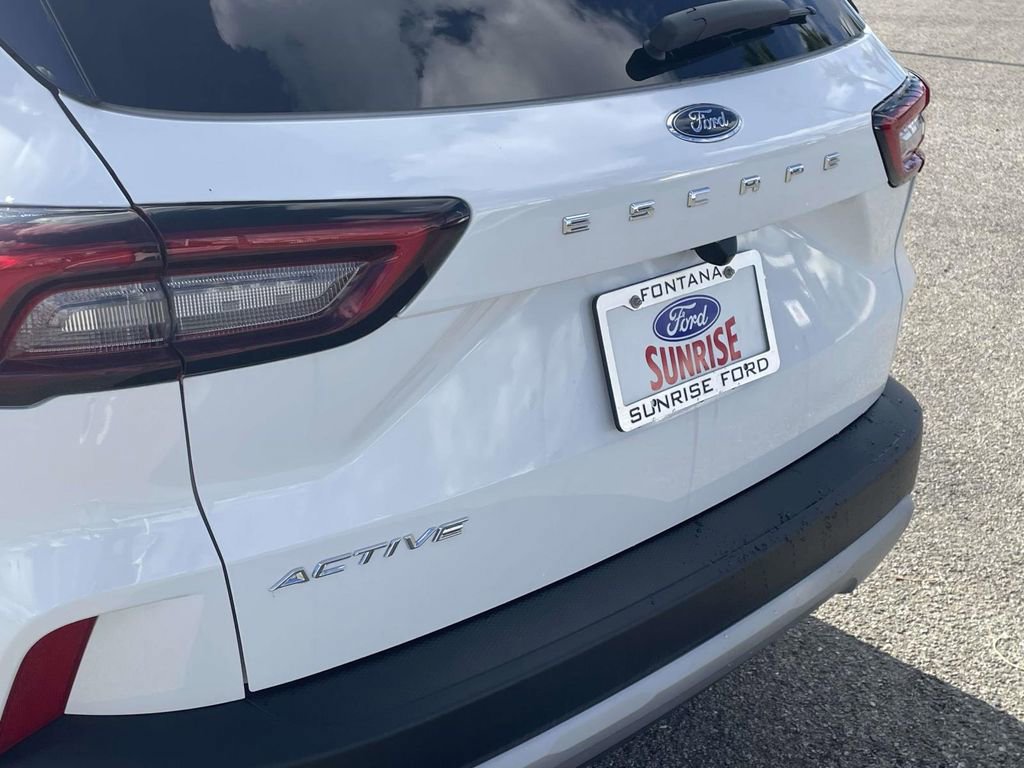 Certified 2025 Ford Escape Active image 7