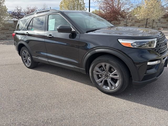Certified 2022 Ford Explorer XLT w/ Equipment Group 202A AWD/4WD image 9