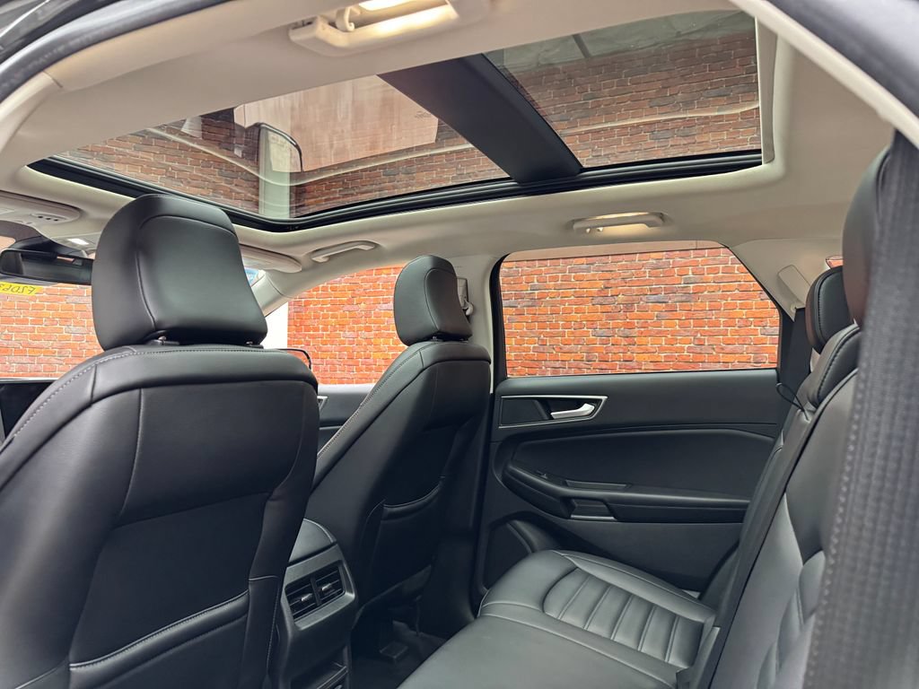 Certified 2022 Ford Edge SEL w/ Convenience Package AWD/4WD image 25