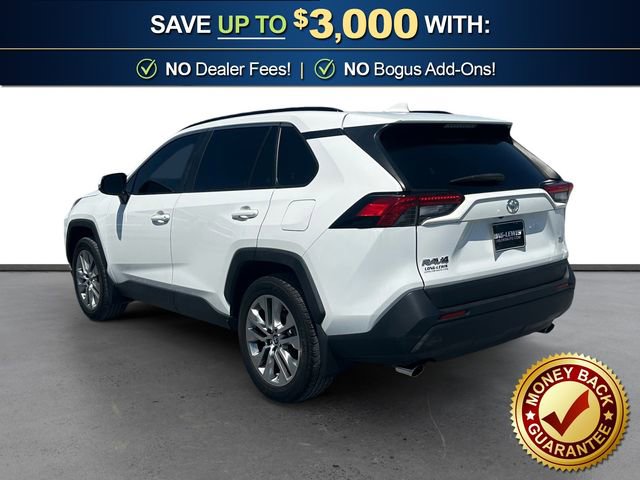 Used 2019 Toyota RAV4 XLE Premium FWD image 4