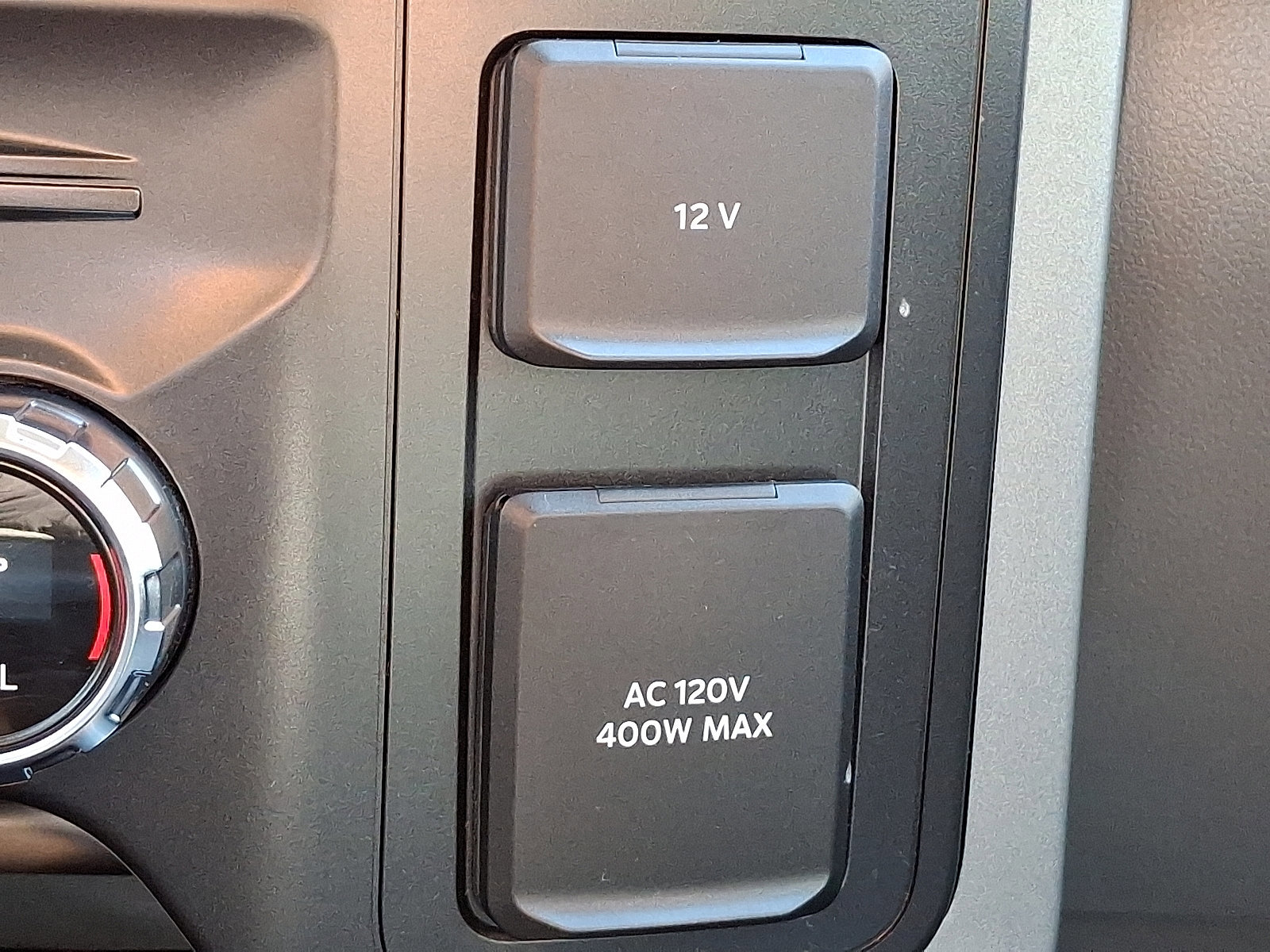 Certified 2021 Ford F150 Lariat w/ Equipment Group 502A High image 24