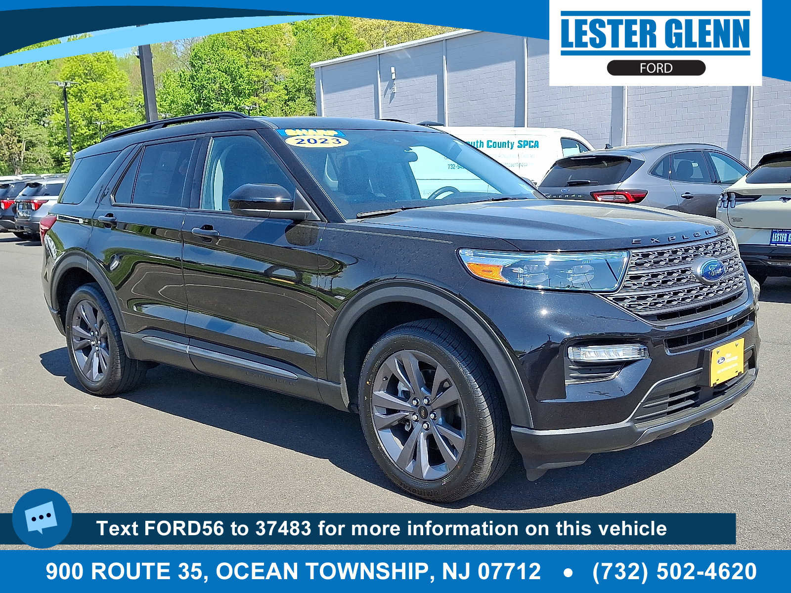 Certified 2023 Ford Explorer XLT w/ Equipment Group 202A AWD/4WD image 1