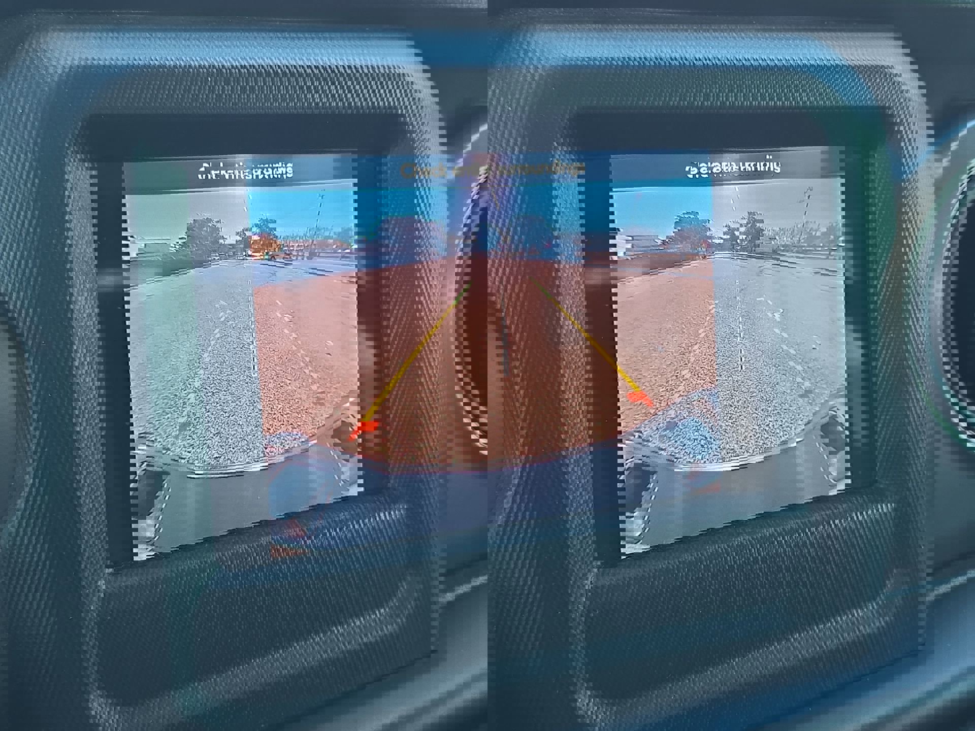 Used 2021 Jeep Gladiator Willys image 15