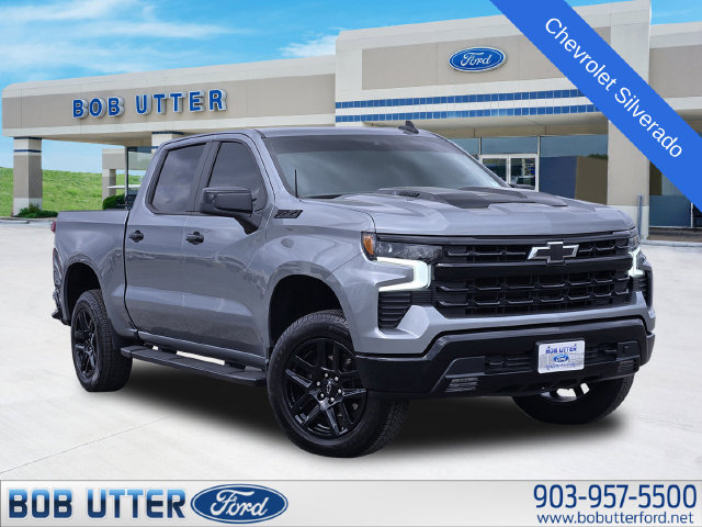 Used 2025 Chevrolet Silverado 1500 LT Trail Boss w/ Convenience Package II AWD/4WD image 1