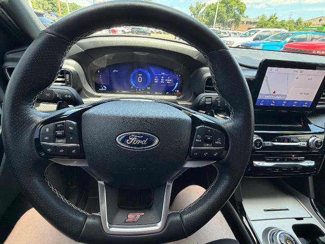 Certified 2023 Ford Explorer ST w/ Equipment Group 401A AWD/4WD image 7