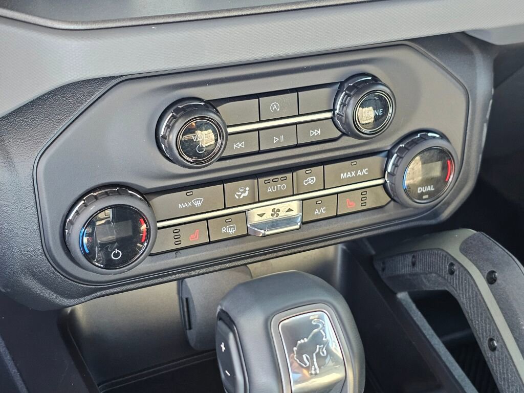 Certified 2024 Ford Bronco Everglades AWD/4WD image 30