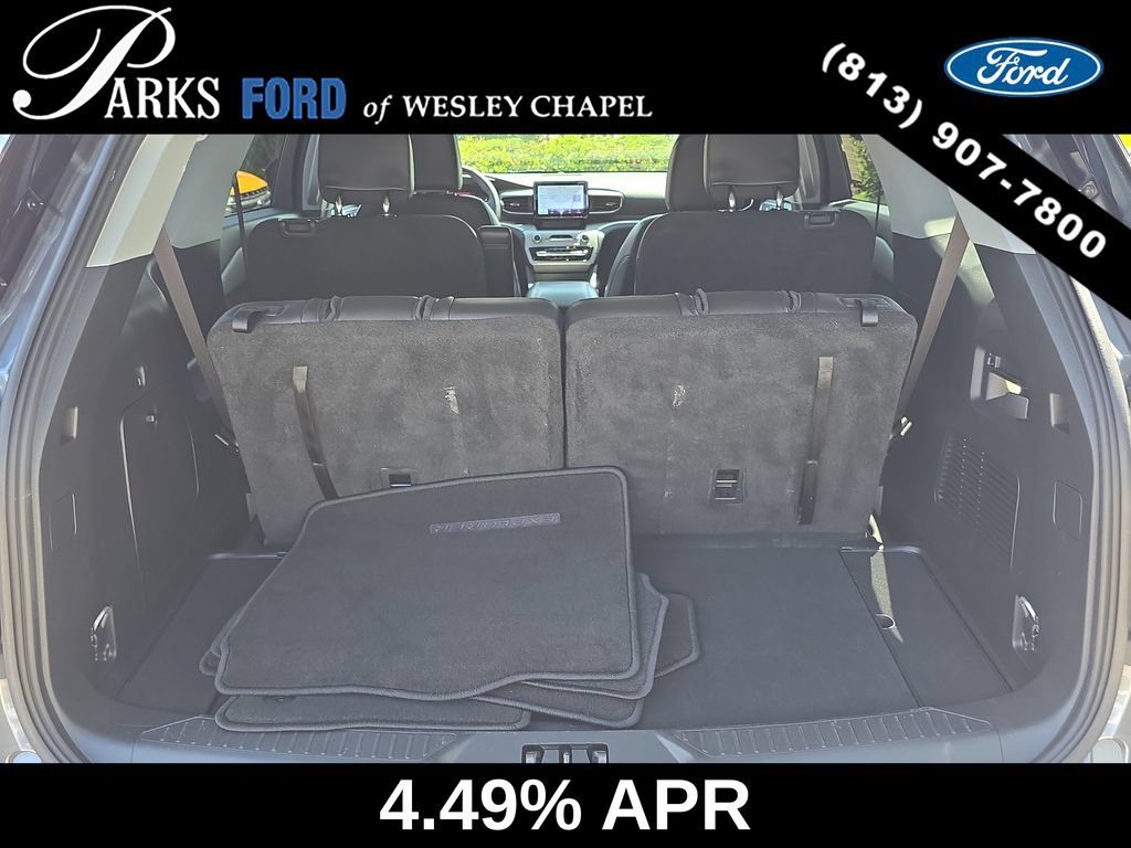 Certified 2024 Ford Explorer XLT w/ Equipment Group 202A RWD image 9