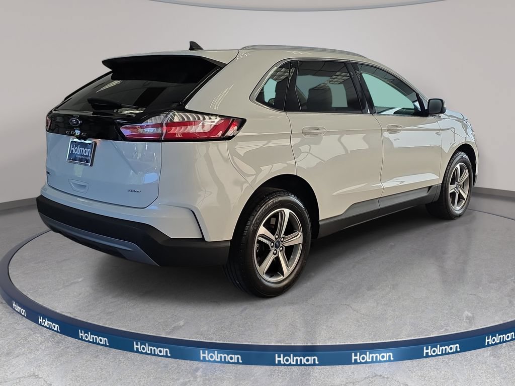 Certified 2022 Ford Edge SEL w/ Convenience Package AWD/4WD image 5