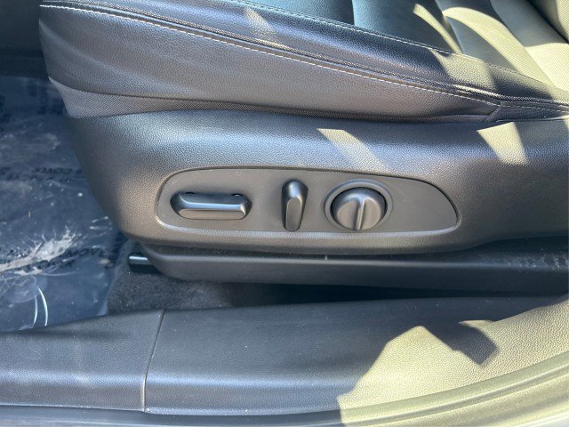 Used 2021 Chevrolet TrailBlazer ACTIV w/ Convenience Package AWD/4WD image 16