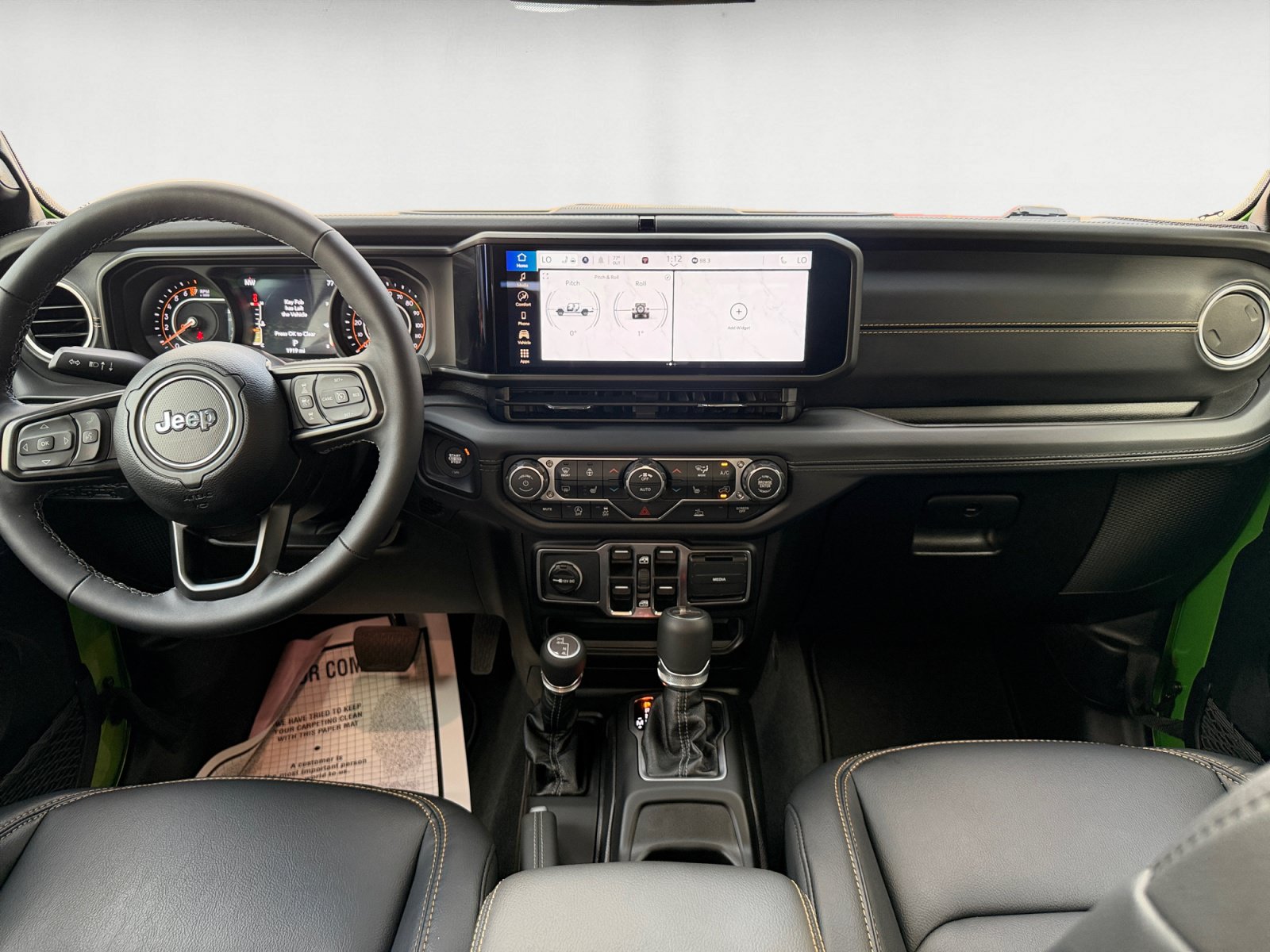 Used 2026 Jeep Gladiator Sport AWD/4WD image 14