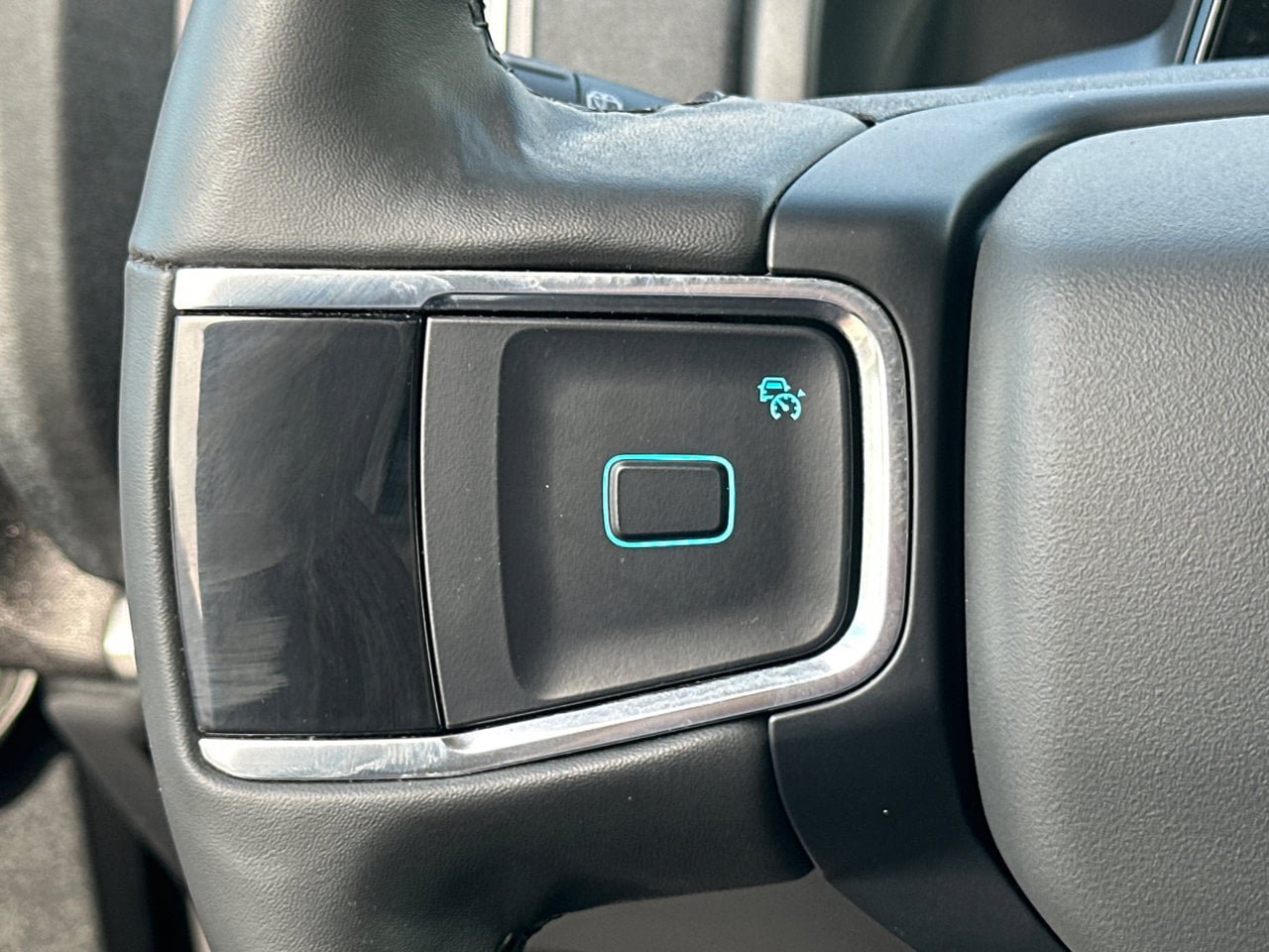 Certified 2025 Ford Expedition Max Active RWD image 27