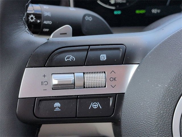 Used 2025 Hyundai Tucson Limited image 26