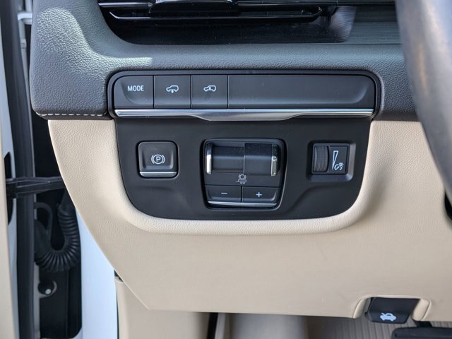 Used 2021 Cadillac Escalade Premium Luxury w/ Driver Assist Tech Package RWD image 16