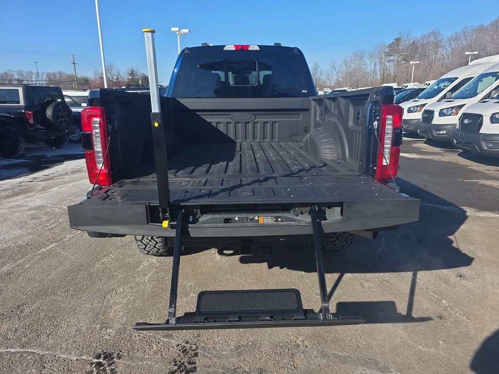 Certified 2025 Ford F250 Lariat w/ Lariat Ultimate Package image 20