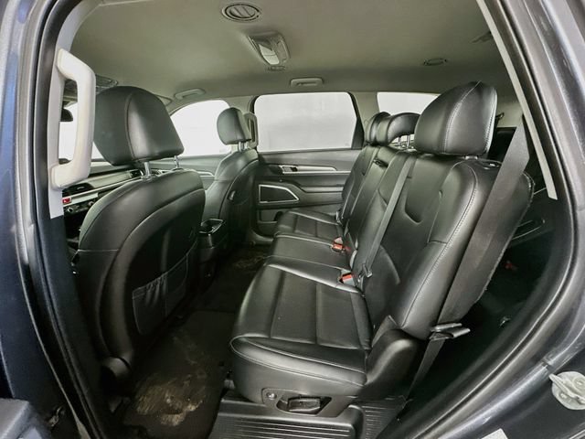Used 2021 Kia Telluride LX FWD image 28