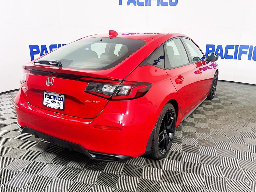 Used 2023 Honda Civic Sport image 3