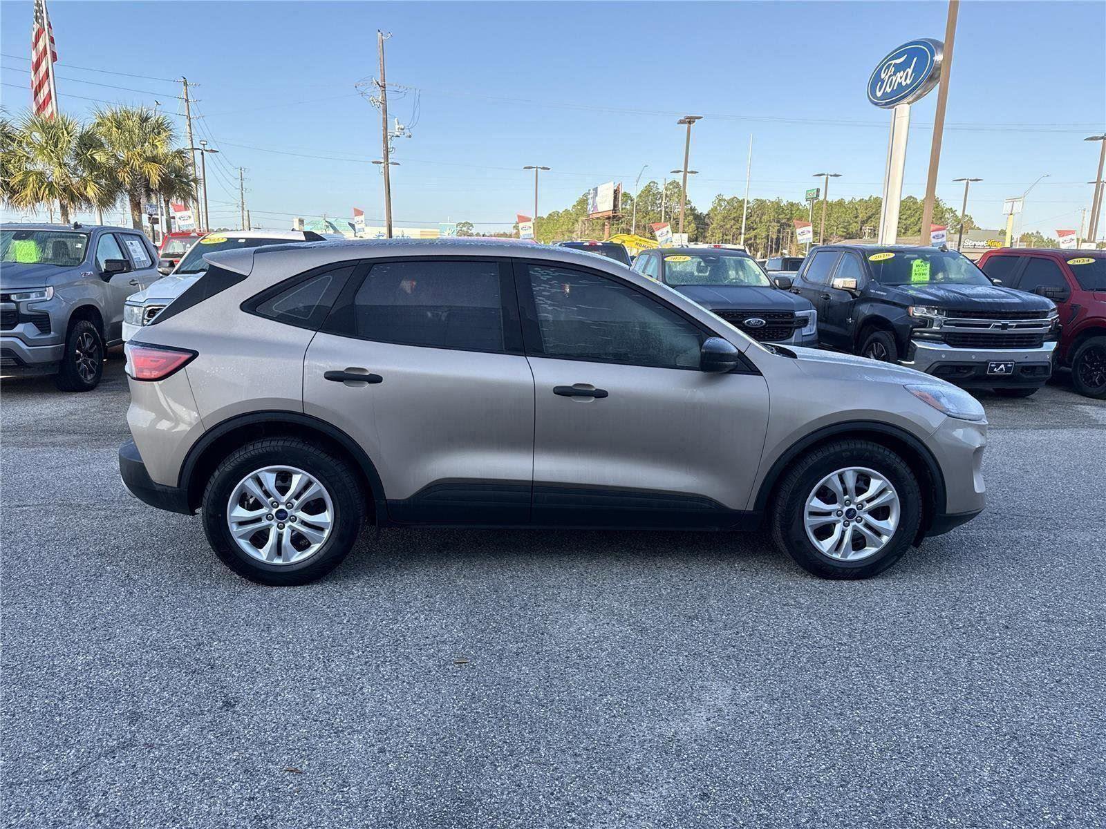 Certified 2021 Ford Escape S image 14