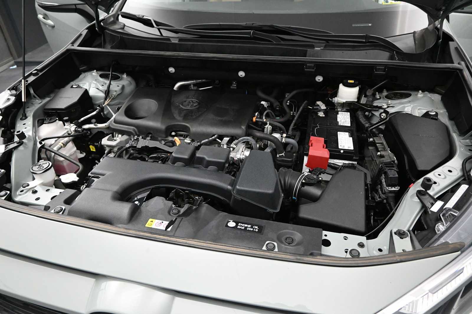 Used 2022 Toyota RAV4 XLE Premium AWD/4WD image 11