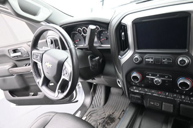 Used 2022 Chevrolet Silverado 2500 LTZ w/ LTZ Plus Package AWD/4WD image 17