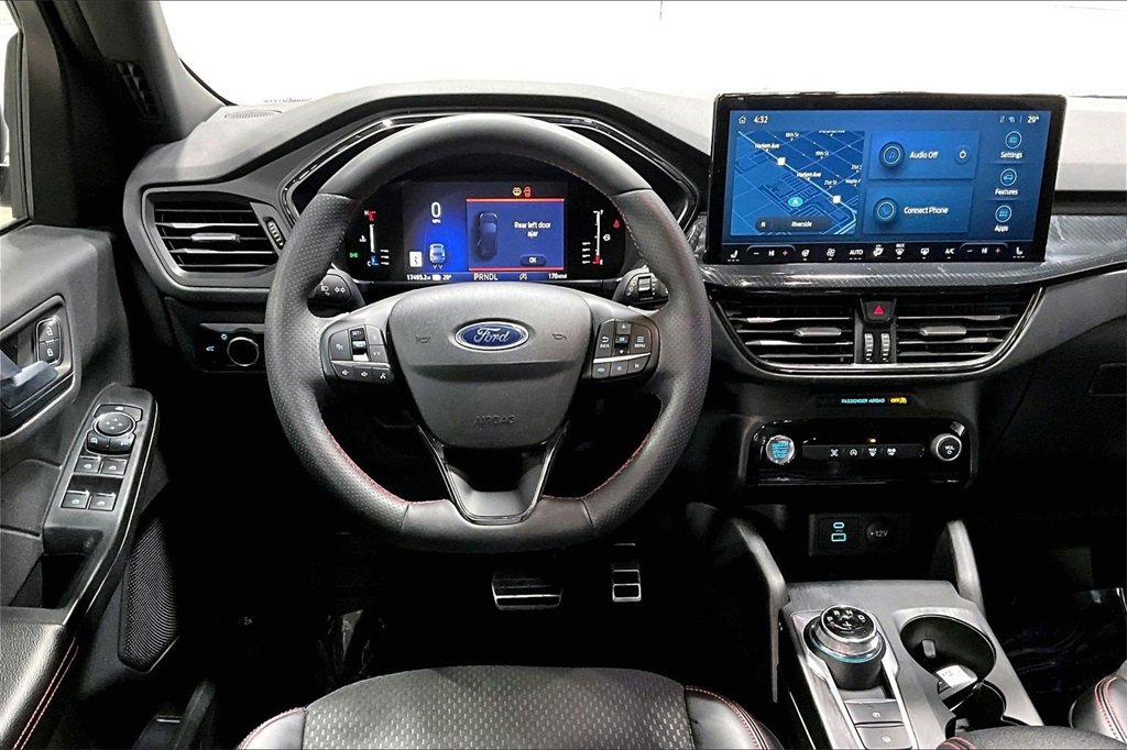 Certified 2023 Ford Escape ST-Line w/ Tech Pack #1 image 5