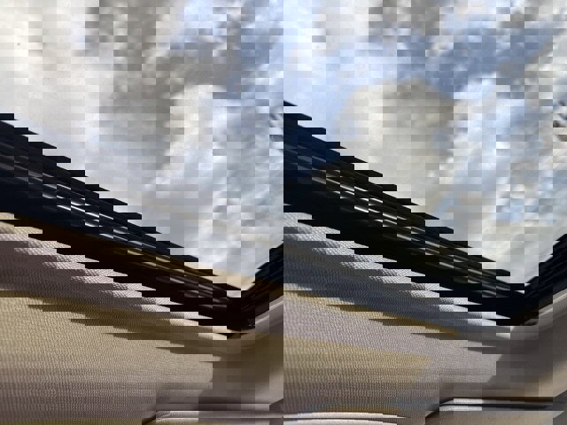 Used 2024 Toyota Sienna XLE image 22