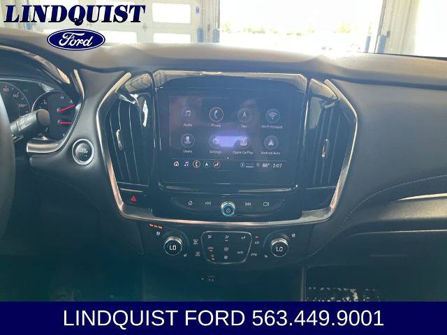 Used 2023 Chevrolet Traverse Premier w/ Redline Edition AWD/4WD image 18