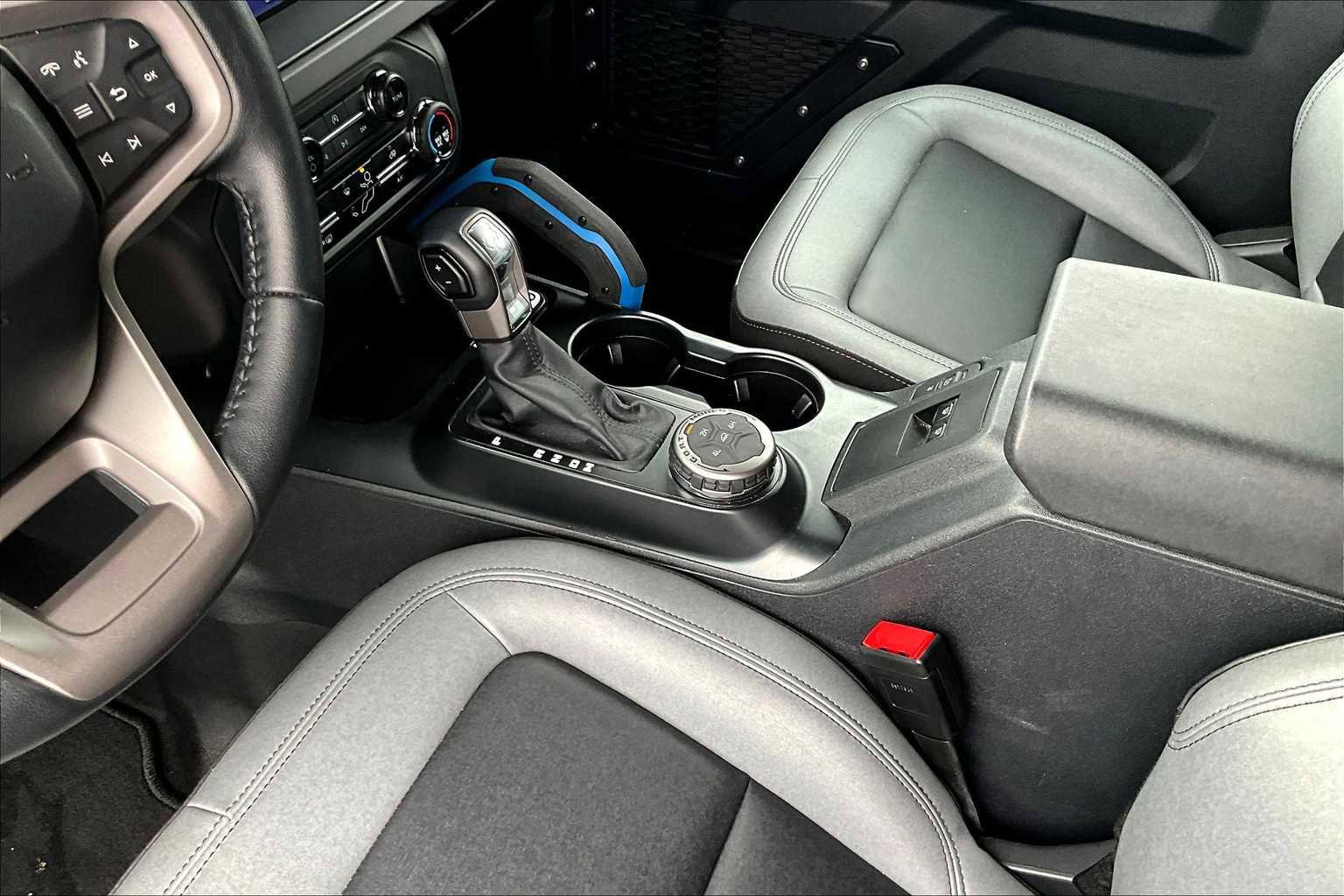 Certified 2024 Ford Bronco Black Diamond image 14