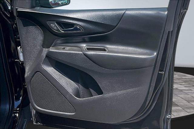 Used 2024 Chevrolet Equinox LT FWD image 24