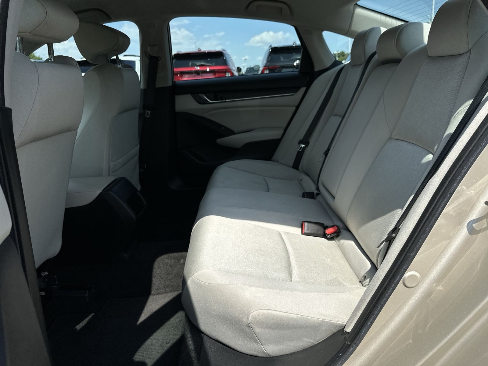 Used 2019 Honda Accord LX image 25