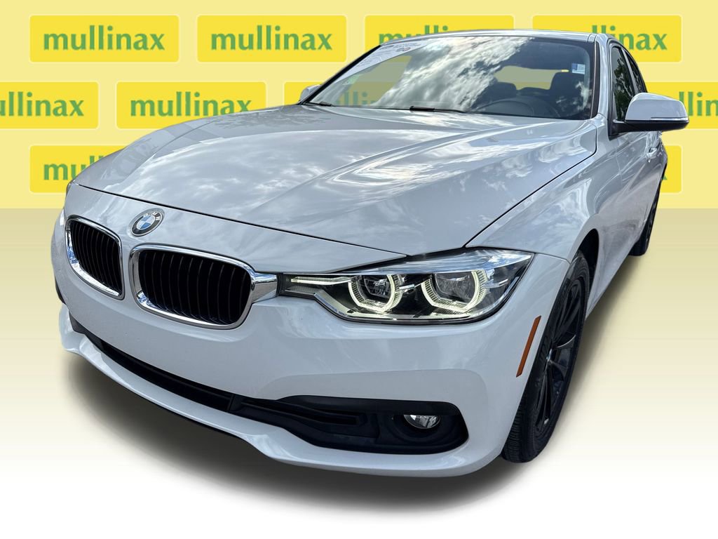 Used 2018 BMW 320i Sedan image 11
