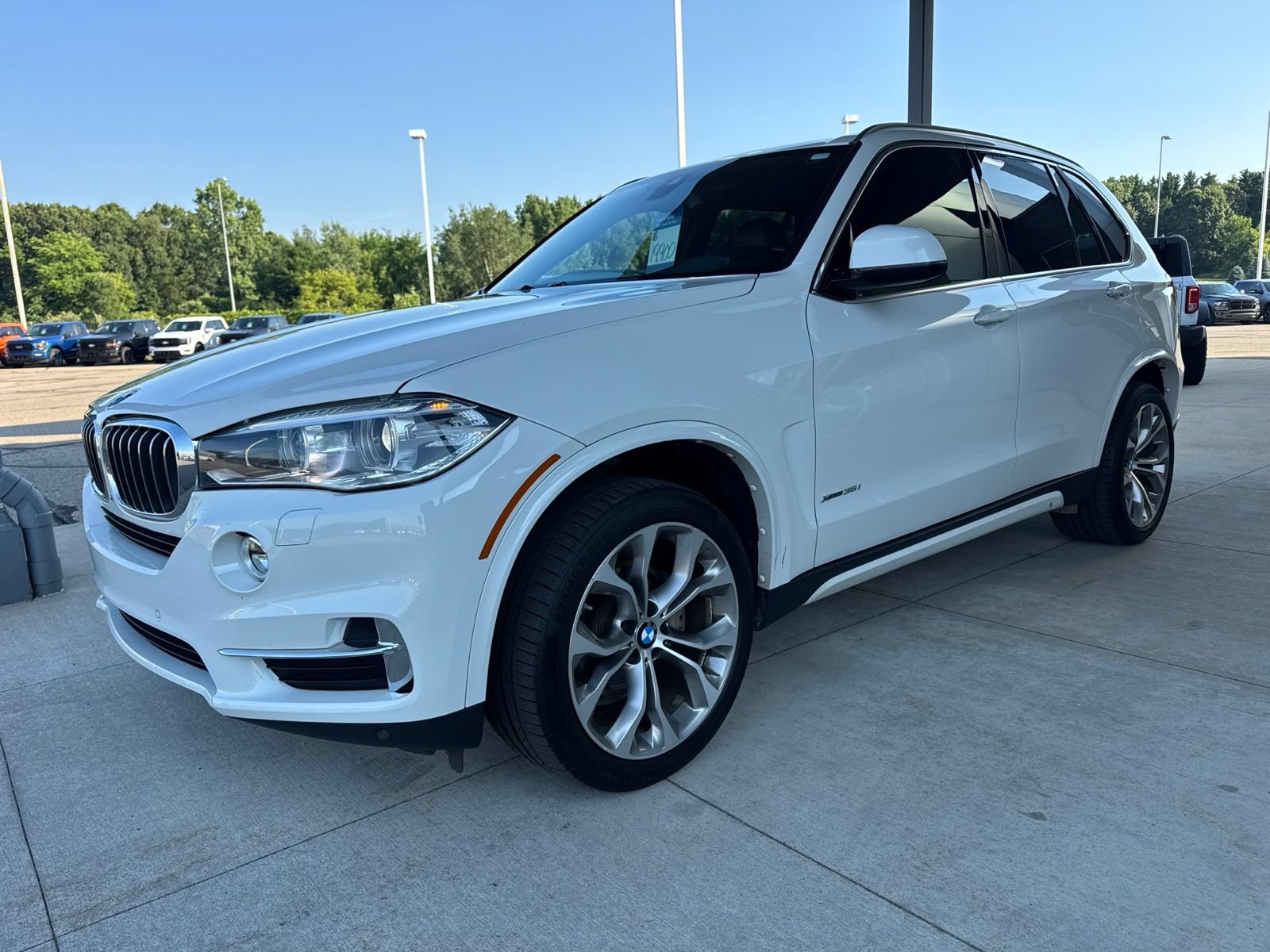 Used 2017 BMW X5 xDrive35i AWD/4WD image 3