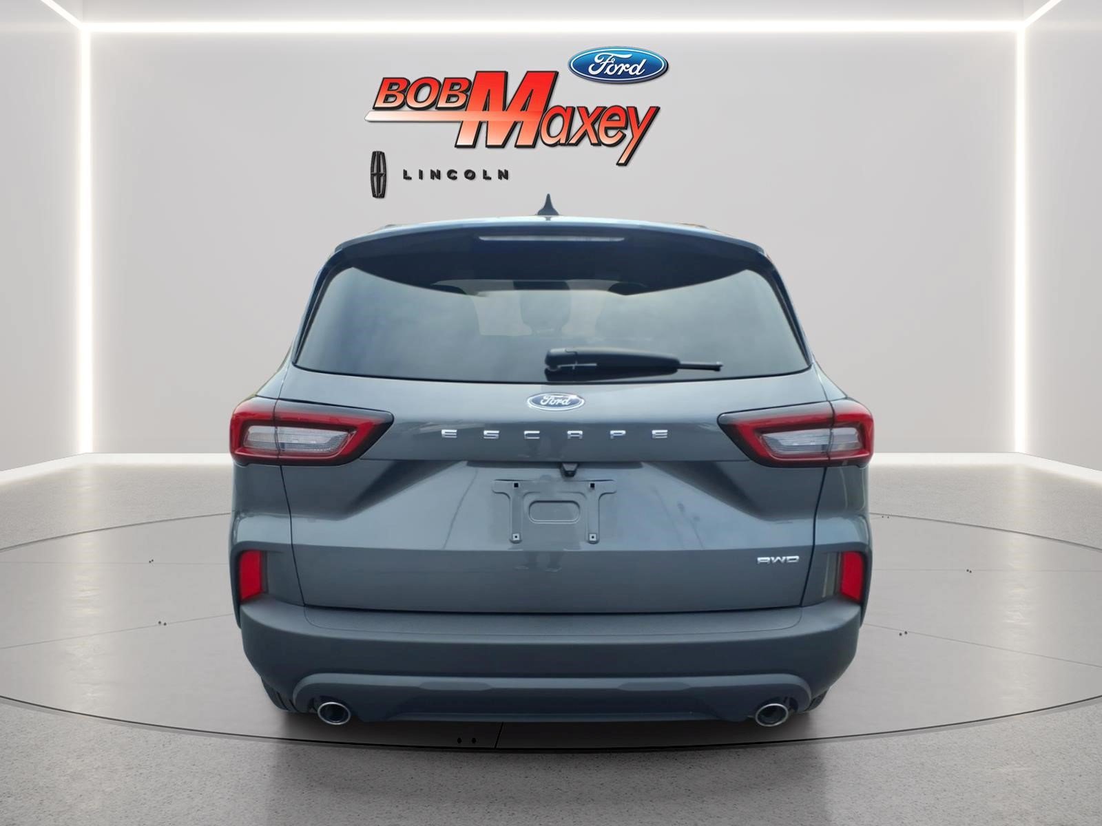 Certified 2025 Ford Escape ST-Line Select AWD/4WD image 5