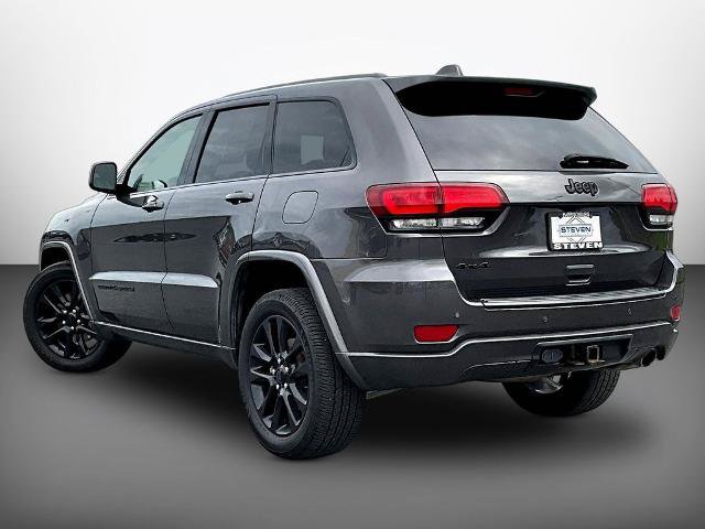 Used 2021 Jeep Grand Cherokee Laredo X AWD/4WD image 4