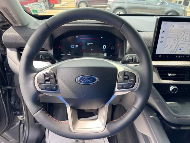 Certified 2025 Ford Explorer Active RWD image 26