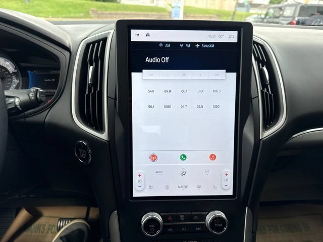 Certified 2022 Ford Edge SEL w/ Sport Appearance Package AWD/4WD image 22