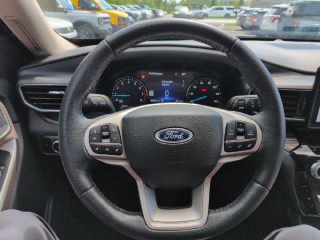 Certified 2023 Ford Explorer Limited AWD/4WD image 34