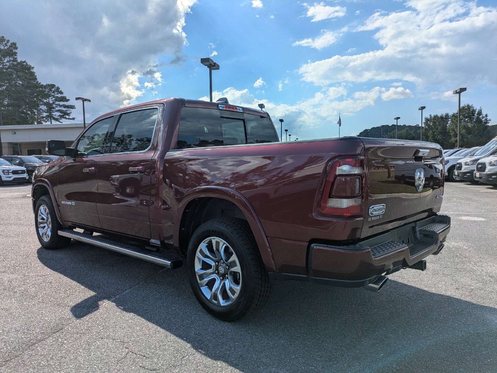 Used 2022 RAM 1500 Limited w/ Body Color Bumper Group AWD/4WD image 6