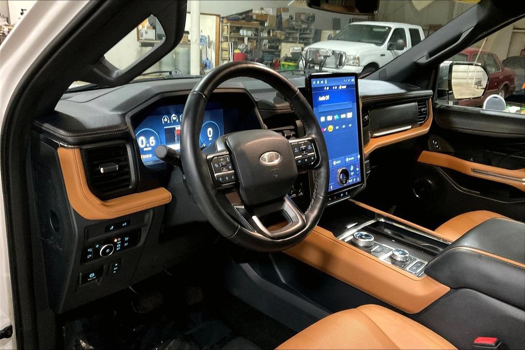 Certified 2023 Ford Expedition Max Platinum AWD/4WD image 13