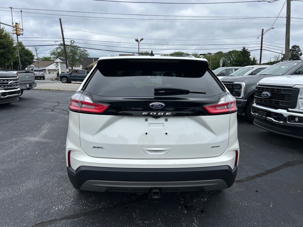 Certified 2022 Ford Edge SEL w/ Convenience Package AWD/4WD image 13
