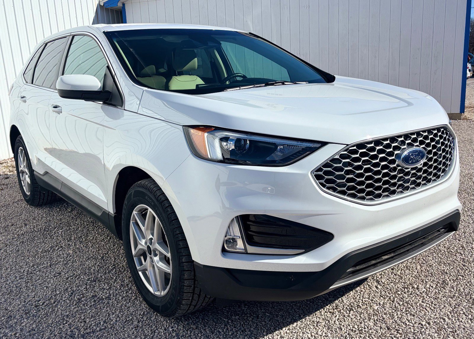 Certified 2024 Ford Edge SEL w/ Convenience Package image 7