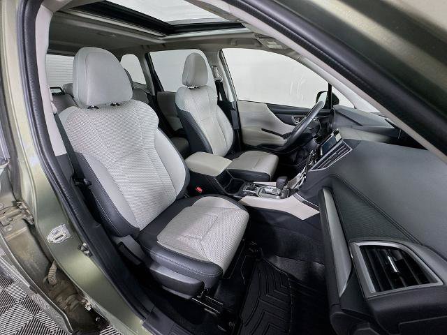 Used 2021 Subaru Forester Premium AWD/4WD image 29