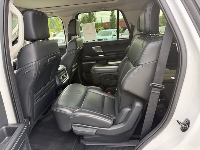 Certified 2025 Ford Expedition Platinum AWD/4WD image 22