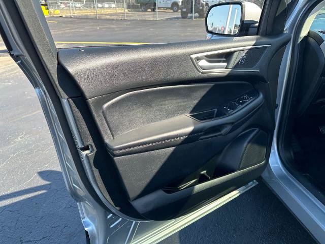Certified 2022 Ford Edge SEL w/ Convenience Package AWD/4WD image 29