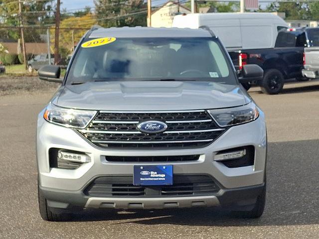 Certified 2022 Ford Explorer XLT w/ Equipment Group 202A image 7