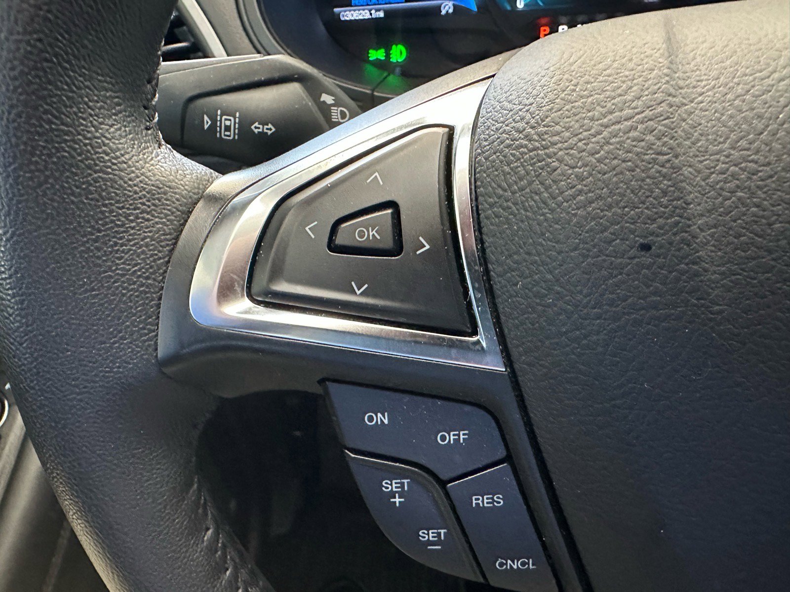 Certified 2024 Ford Edge SEL w/ Convenience Package AWD/4WD image 40