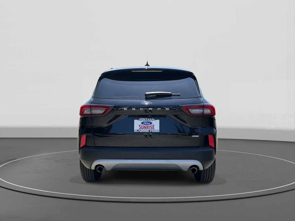 Certified 2025 Ford Escape SE FWD image 6