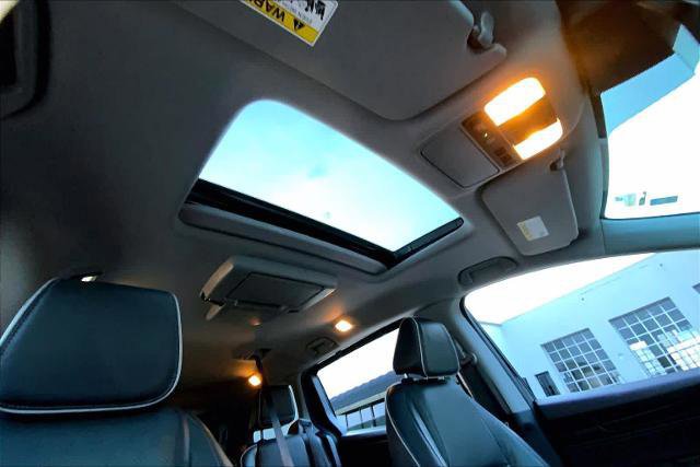 Used 2023 Honda Odyssey Elite image 13